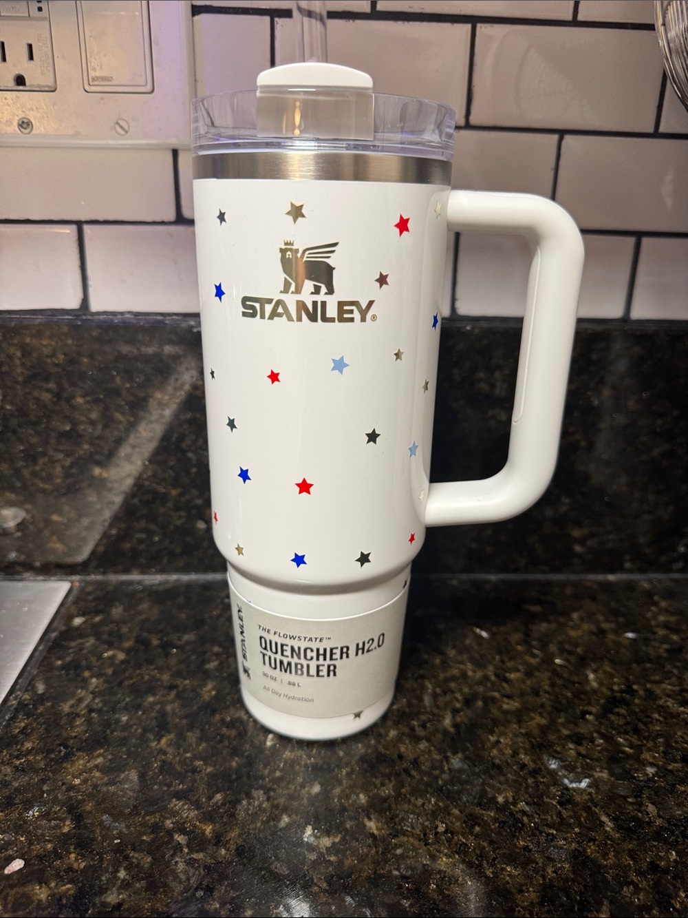 NEW Stanley Quencher H2.0 Tumbler - White Star Pattern